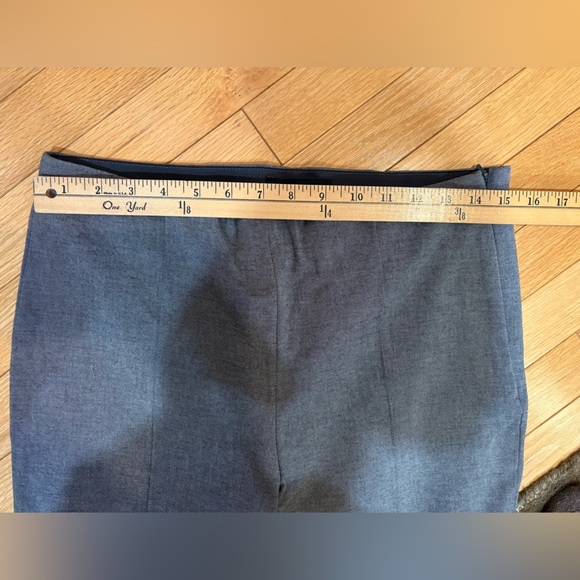 Banana Republic Sloan grey Leggings Pants, size 12 Petite, fit smaller - Picture 7 of 12